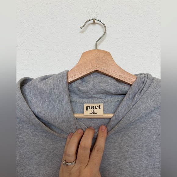 Pact Organic Hooded Sweatshirt Gray Size Small - Picture 2 of 4